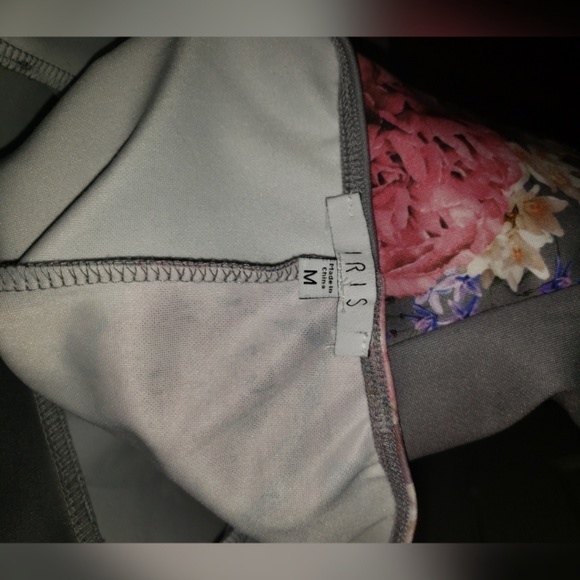 Dress - Picture 8 of 8